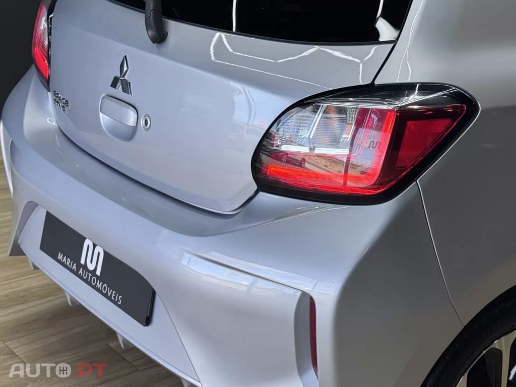 Mitsubishi Space Star 1.2 Intense Connect Edition