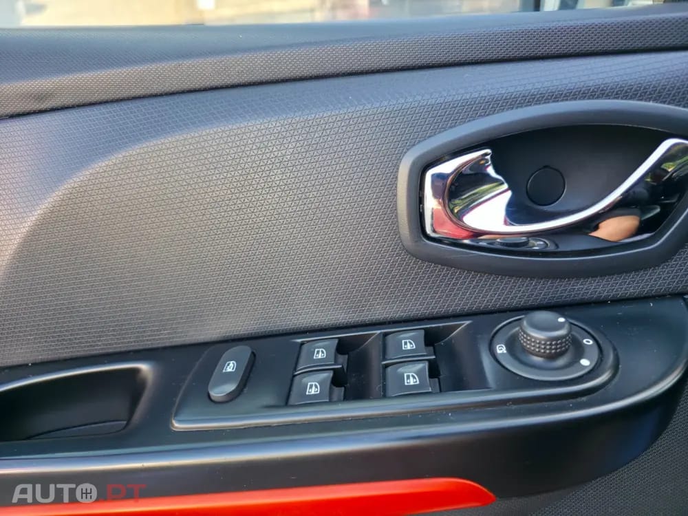 Renault Clio 1.6 T RS EDC