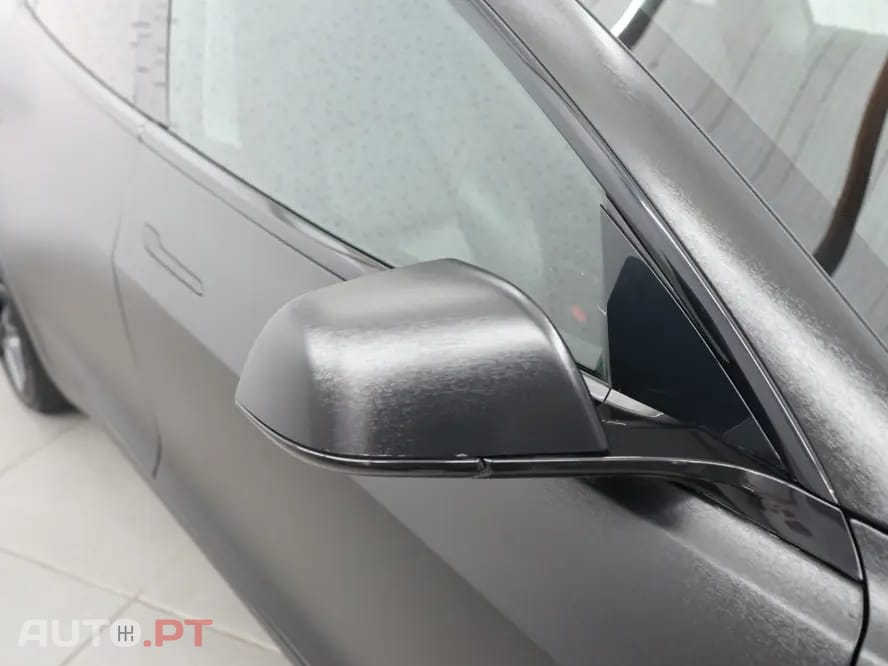 Tesla Model 3 Standard Range Plus RWD