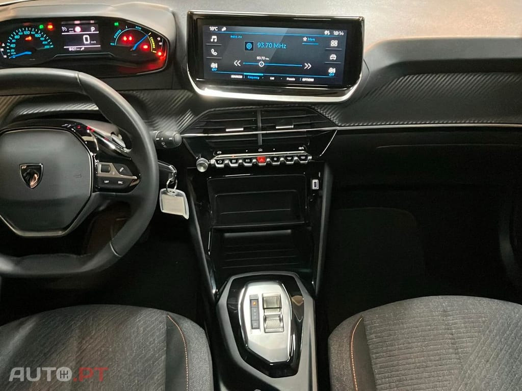Peugeot 208 1.2 Hybrid Allure e-DCS6