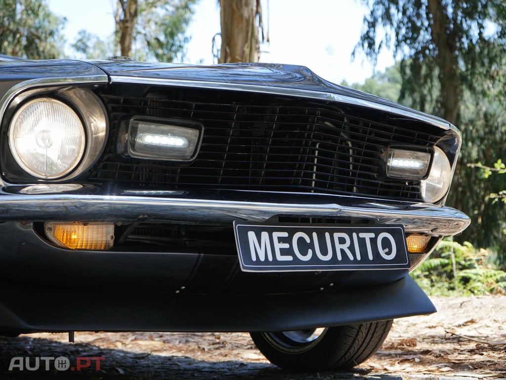 Ford Mustang Mach 1