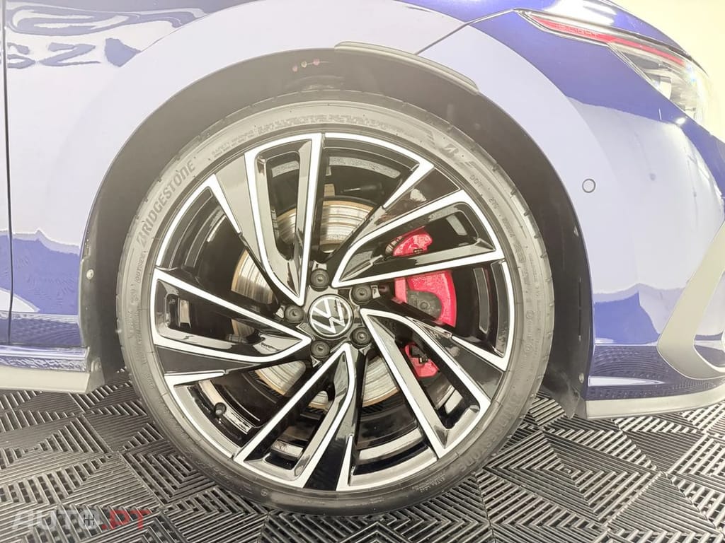 Volkswagen Golf GTI 2.0 TSI OPF DSG Performance
