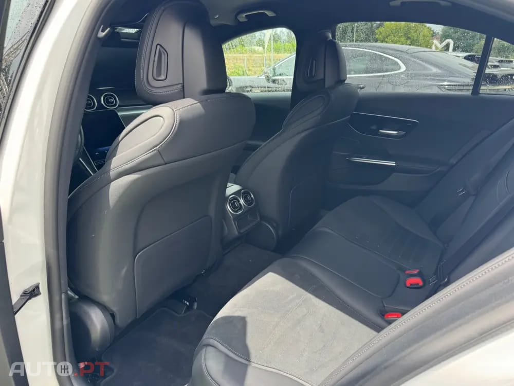 Mercedes-Benz C 300 de 9G-TRONIC AMG Line