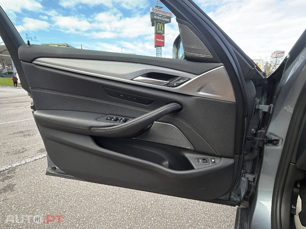 BMW 530 e iPerformance Pack M