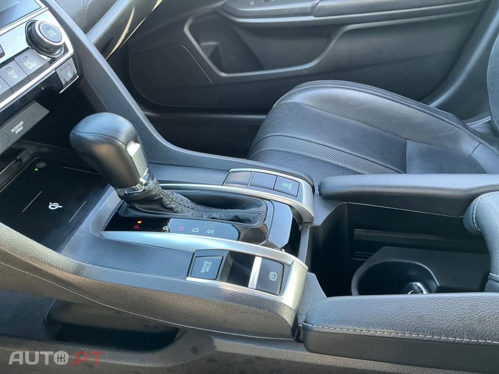 Honda Civic 1.5 i-VTEC Executive CVT