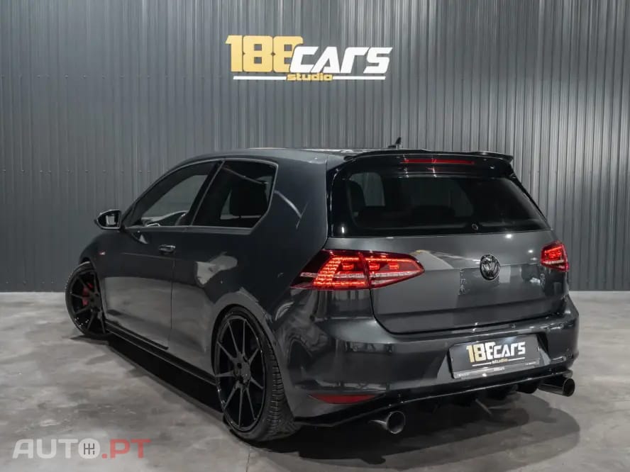 Volkswagen Golf 2.0 TSi GTi DSG Performance