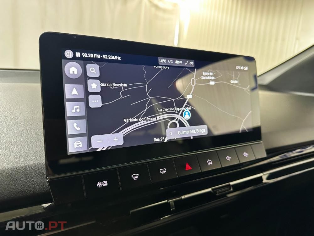 MG MG4 77 kWh Extended Range Luxury