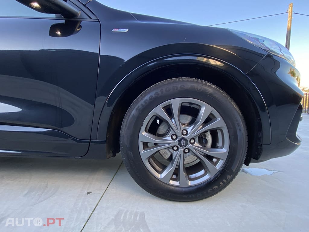 Ford Kuga 1.5 EcoBoost ST-Line