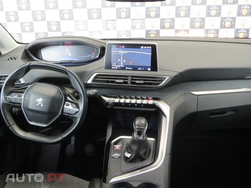 Peugeot 5008 1.5 BlueHDi Allure