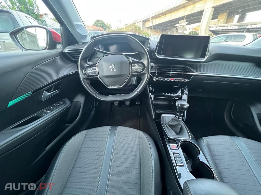 Peugeot 208 1.2 PureTech Allure