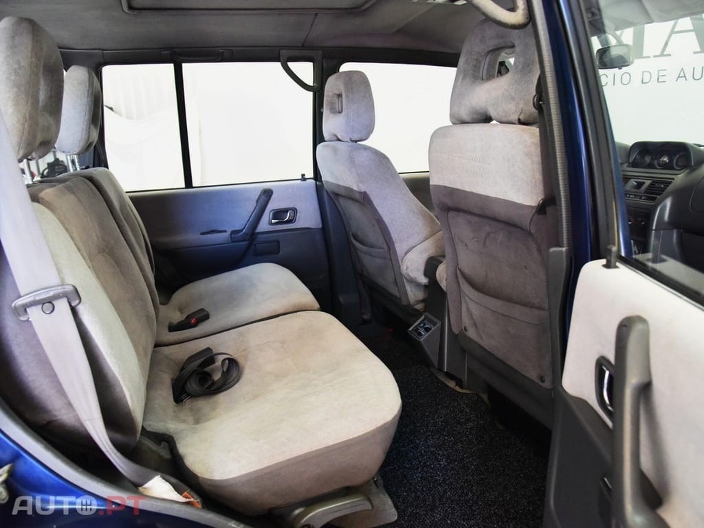 Mitsubishi Pajero 2.8 TD GLX Longo