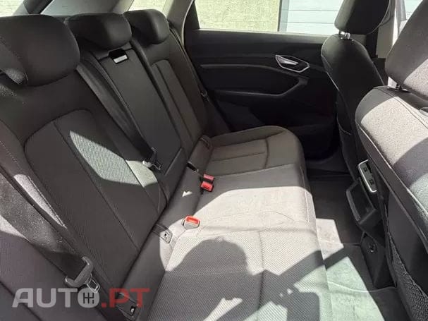 Audi E-Tron 50 quattro