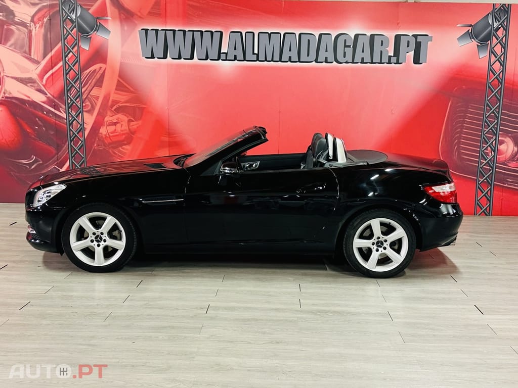 Mercedes-Benz SLK 200 (BlueEFFICIENCY)