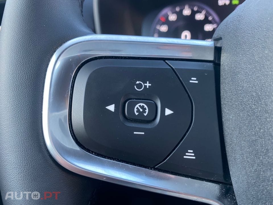 Volvo XC40 1.5 T4 PHEV Inscription