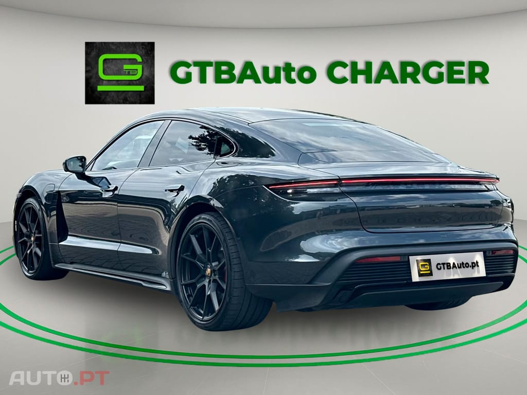 Porsche Taycan GTS I.V.A DEDUTIVEL 