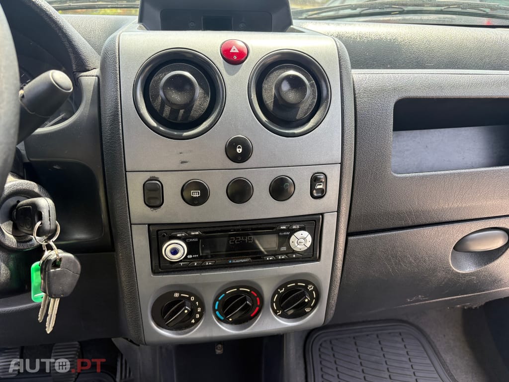 Citroen Berlingo 1.9 D 800 Plancher