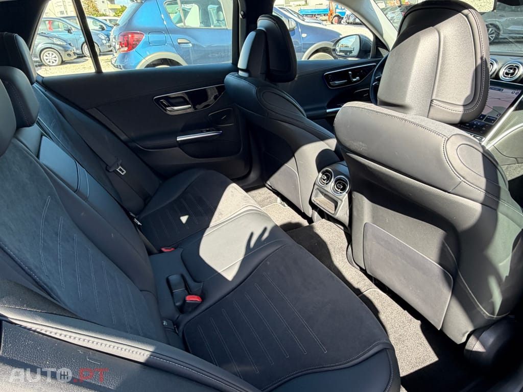 Mercedes-Benz C 300 e AMG Line