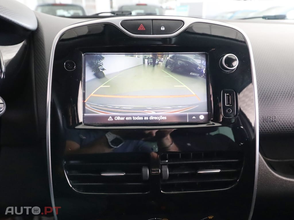 Renault Clio Sport Tourer 0.9 TCe Limited