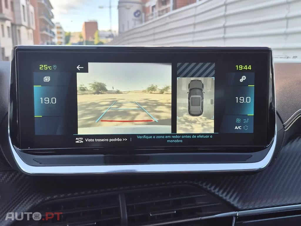 Peugeot E-2008 50 kWh GT Pack