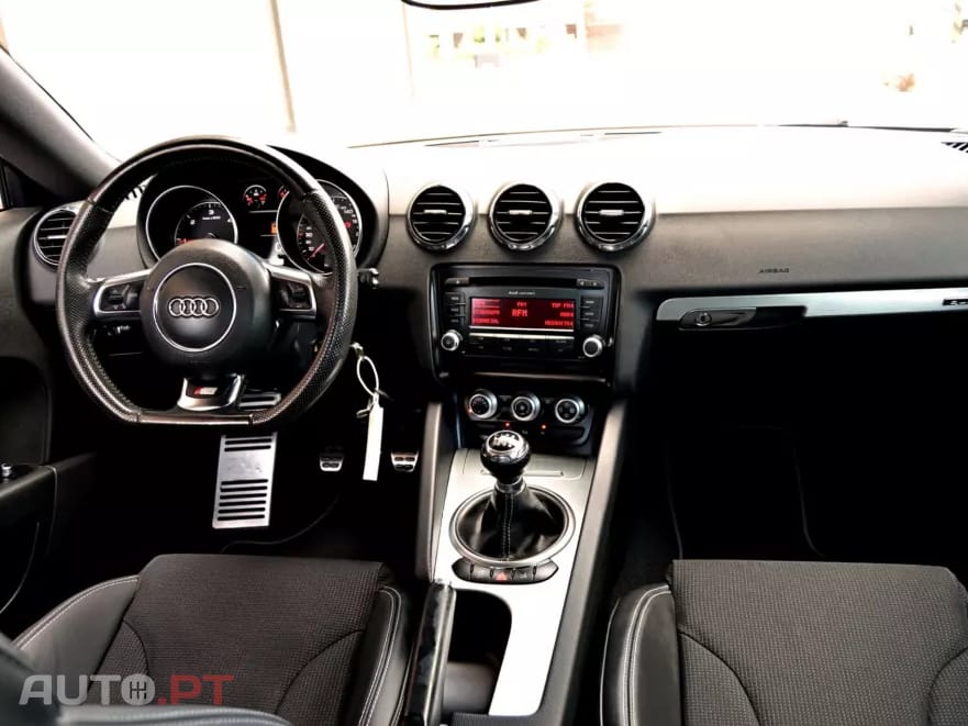 Audi TT 2.0 TDi quattro S-line