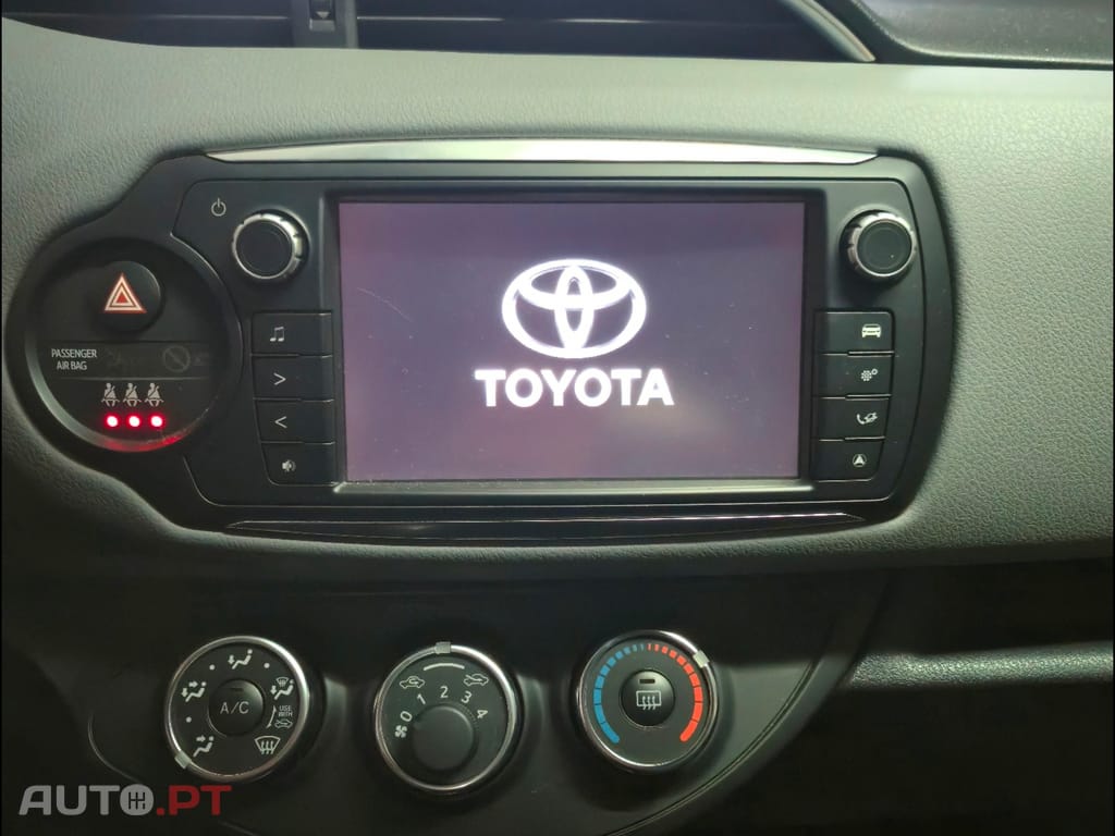 Toyota Yaris TOYOTA YARIS 1.0 VVT-I COMFORT+P