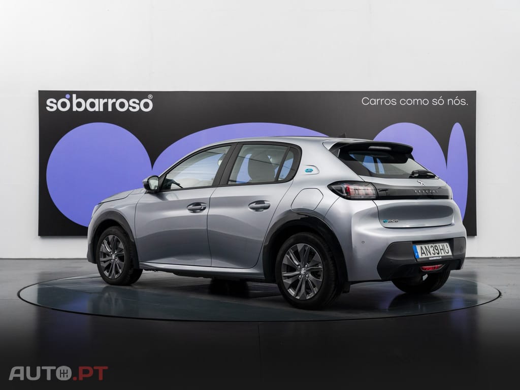 Peugeot E-208 50 kWh Active Pack