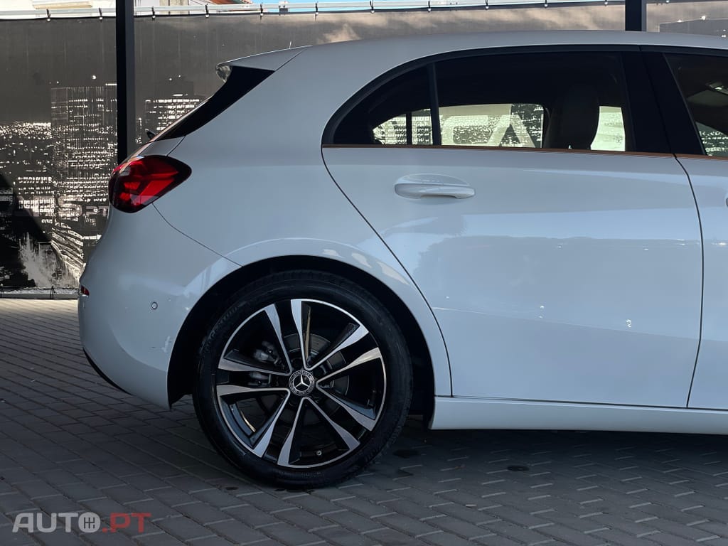 Mercedes-Benz A 160 d Style Plus