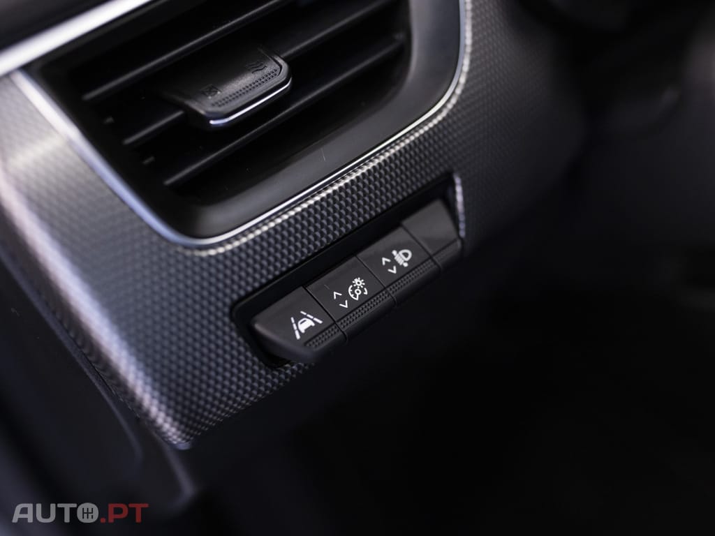 Renault Arkana 1.6 E-Tech Intens