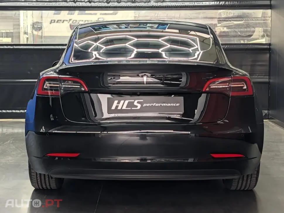 Tesla Model 3 Standard Range Plus RWD