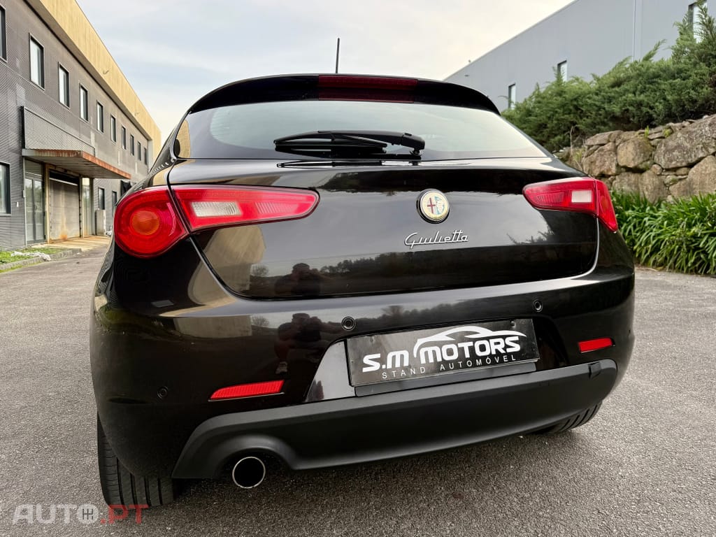 Alfa Romeo Giulietta 1.6 JTDm Distinctive