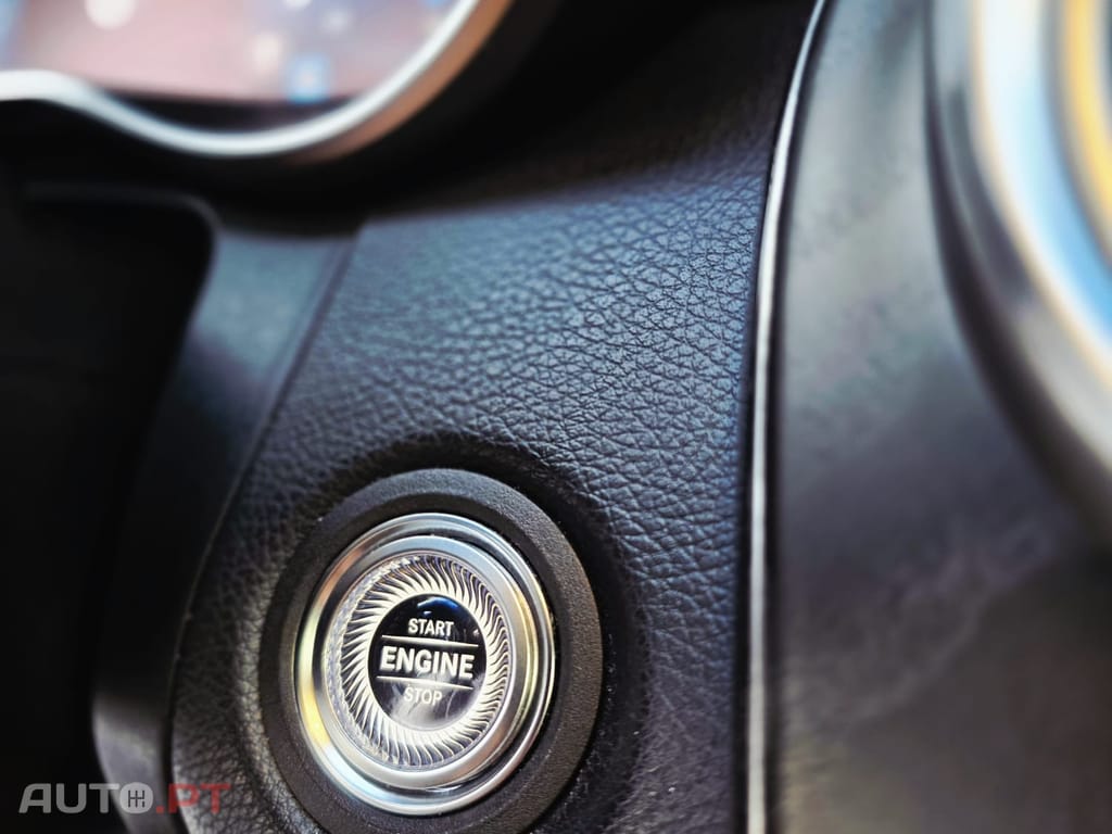 Mercedes-Benz C 220 d AMG Line