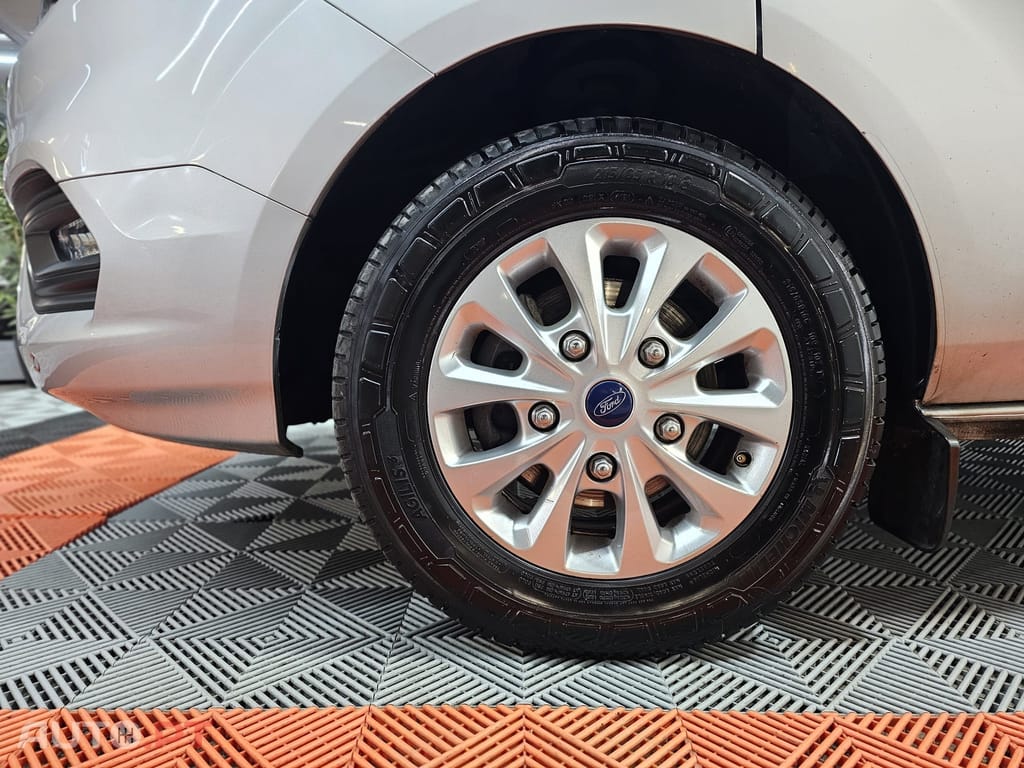 Ford Transit Custom 290L2 2.0 TDCi H1-T.Baixo Trend