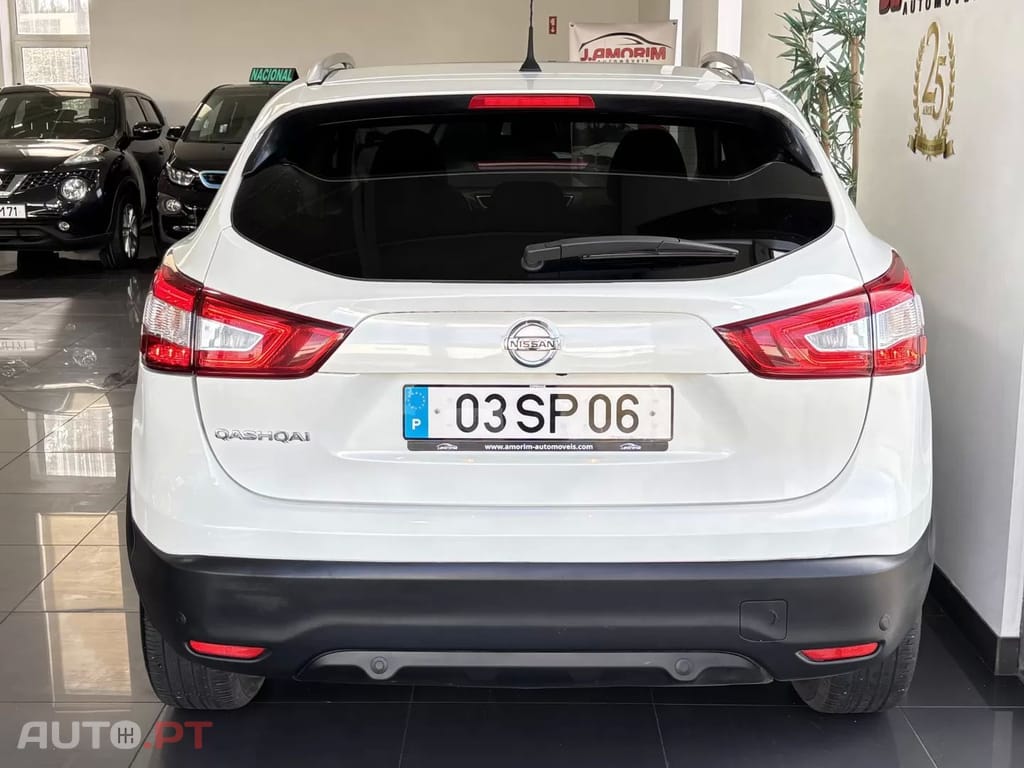 Nissan Qashqai 1.5 dCi N-Connecta Led