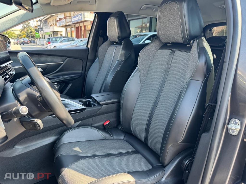 Peugeot 3008 1.5 BlueHDi Allure