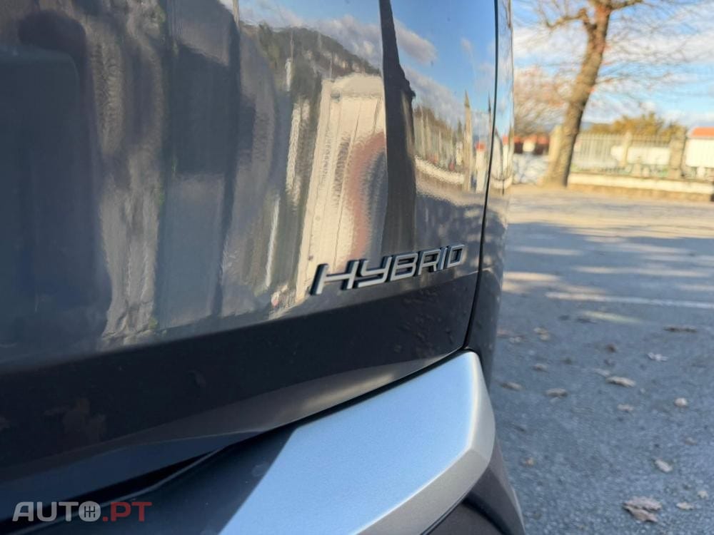 Peugeot 5008 Hybrid 136 e-DSC Allure Pack