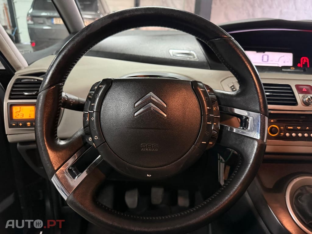 Citroen C4 Picasso 1.6 HDI Exclusive