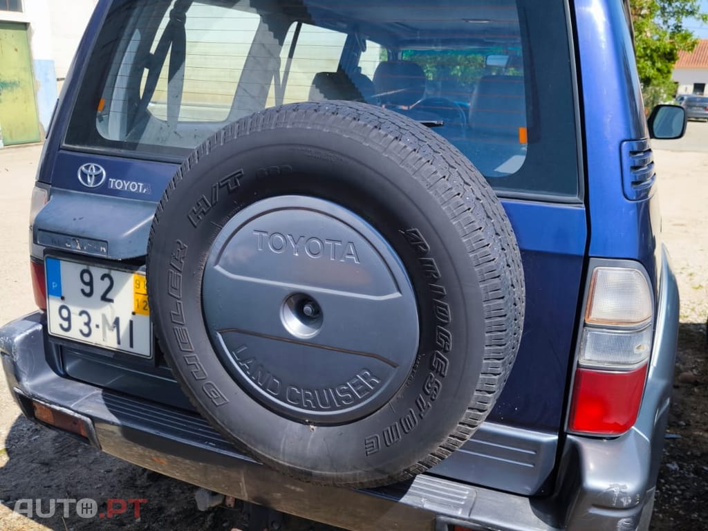Toyota Land Cruiser Land Cruiser