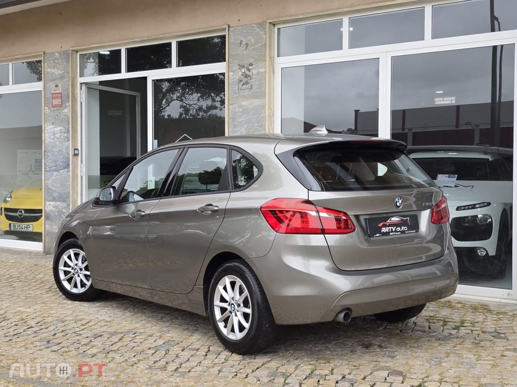BMW 216 d Advantage