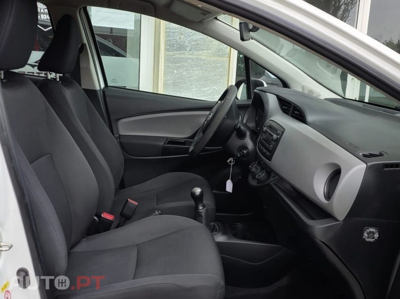Toyota Yaris 1.0 VVT-i Comfort+P.Style