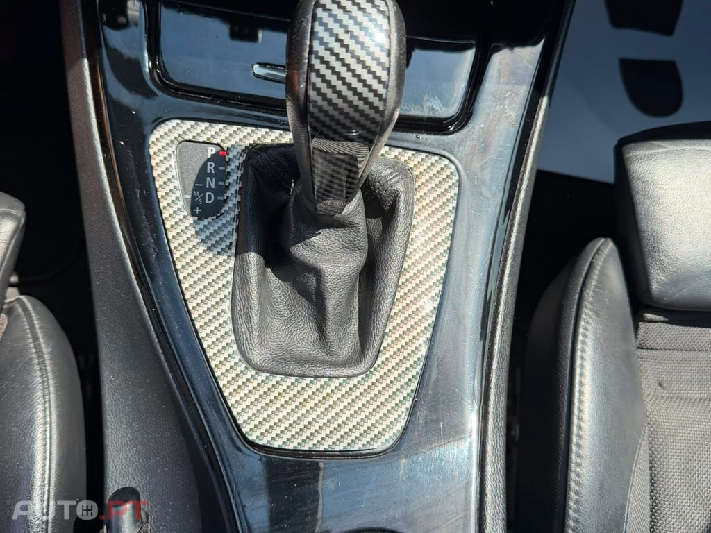 BMW 320 d Auto