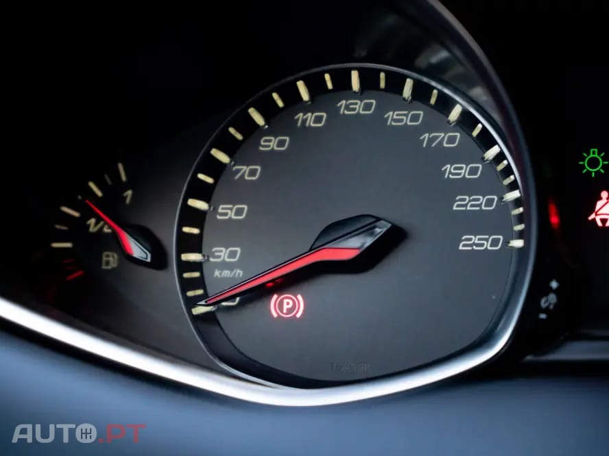 Peugeot 308 SW 1.6 BlueHDi Style