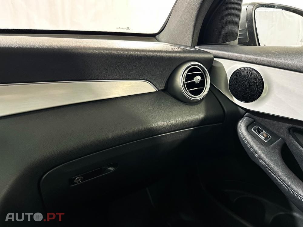 Mercedes-Benz GLC 300 e 4Matic 9G-TRONIC Edition AMG Line