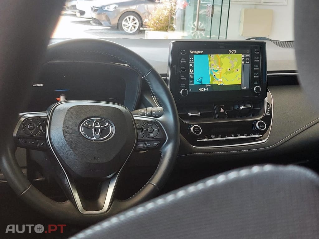 Toyota Corolla Touring Sports 1.8 Hybrid Comfort+P.Sport