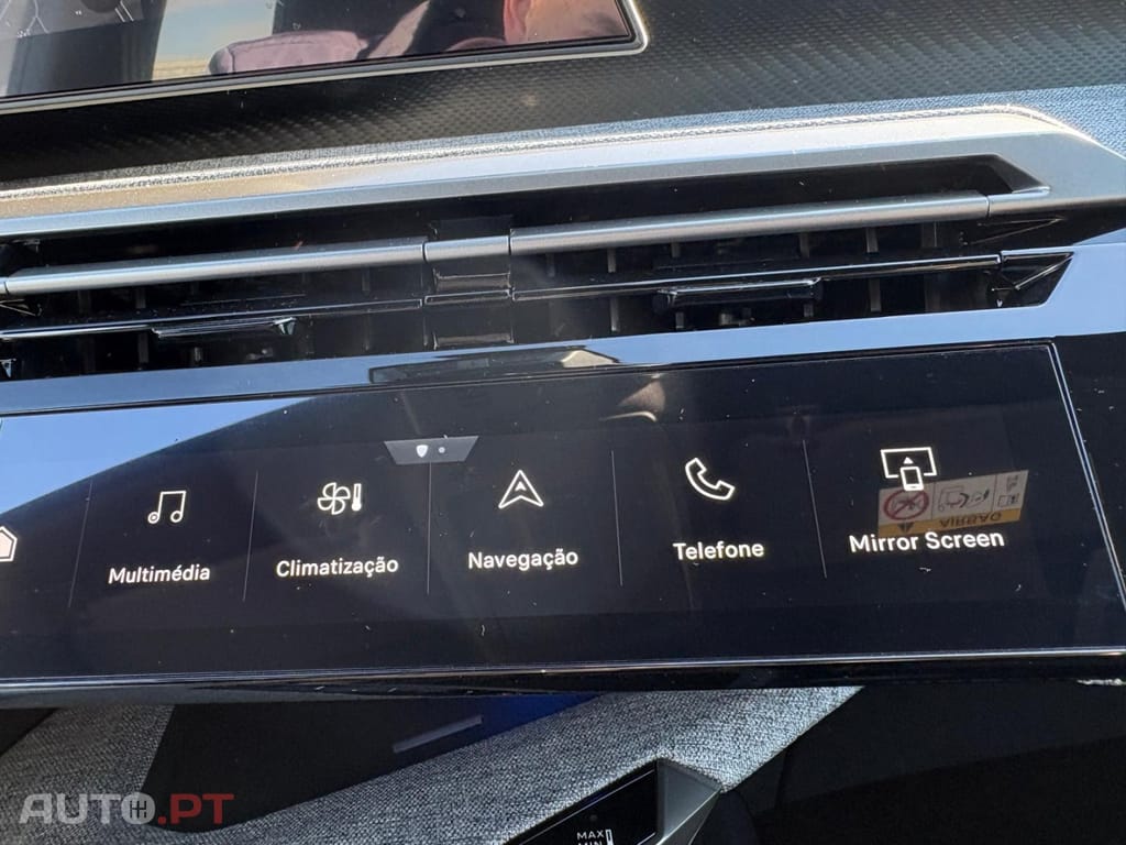 Peugeot 3008 1.2 Hybrid Allure E-DCS 6