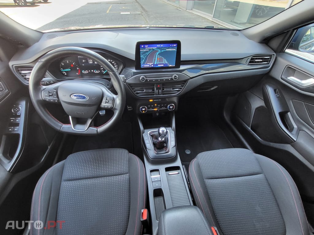 Ford Focus 1.5 TDCi EcoBlue ST-Line