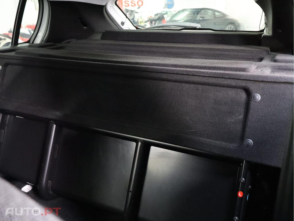 Peugeot 208 Active Business Versão Eléctrica