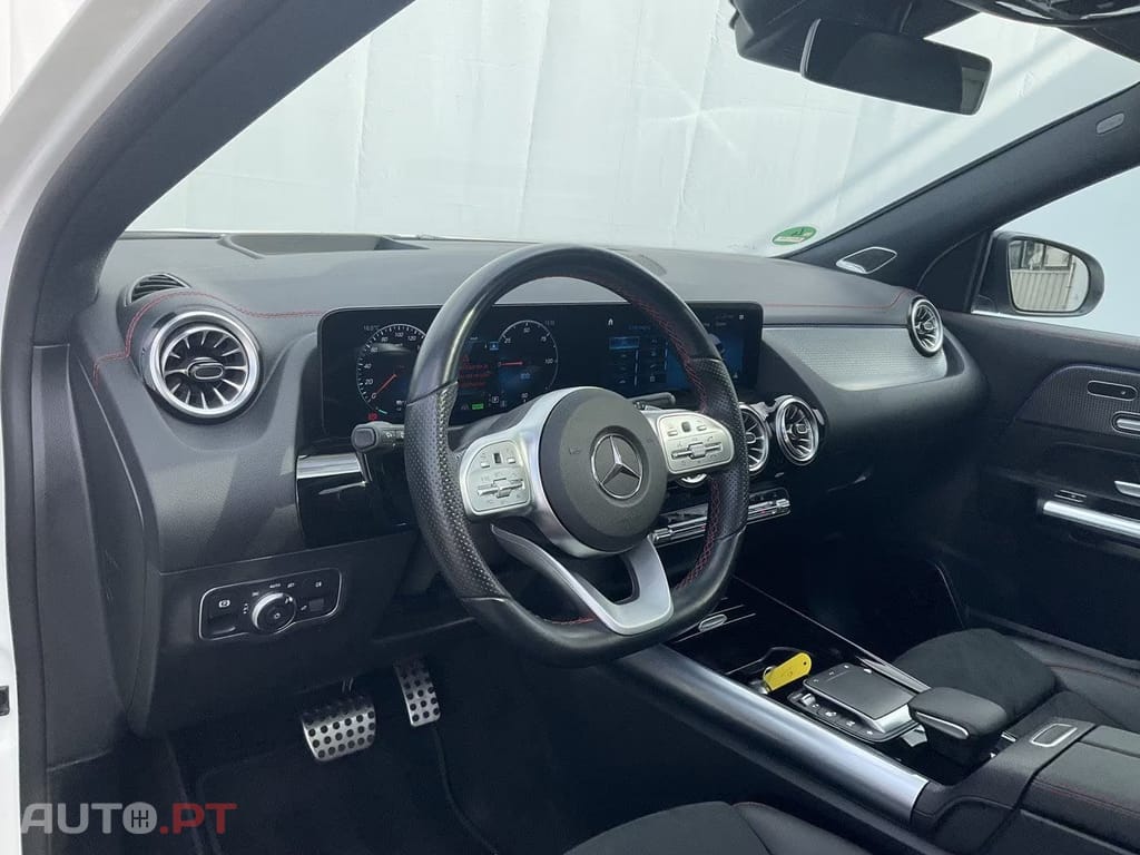 Mercedes-Benz EQA 250 AMG Line