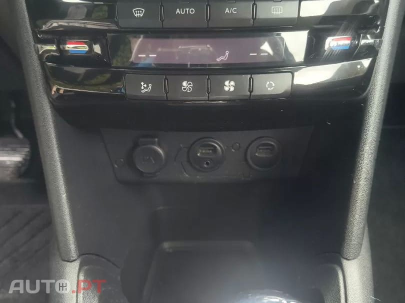 Peugeot 208 1.4 HDi Active