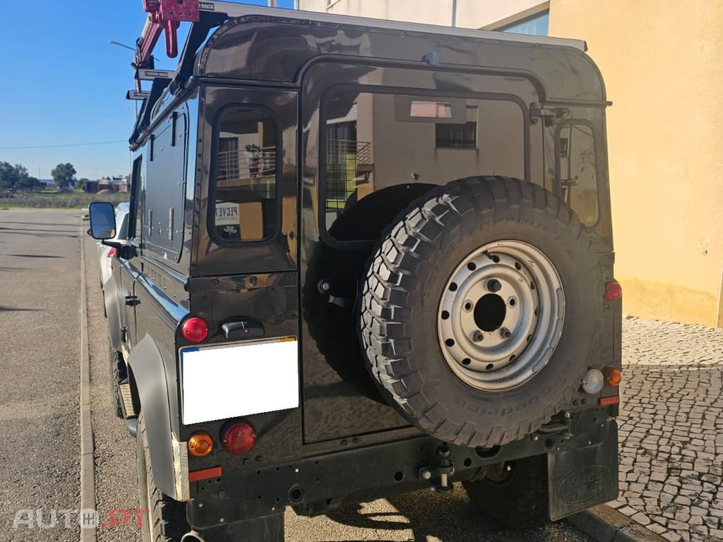 Land Rover Defender 2.5 Td5
