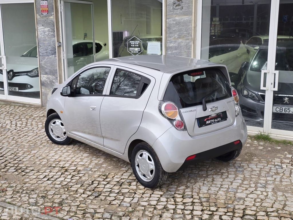 Chevrolet Spark 1.0 L